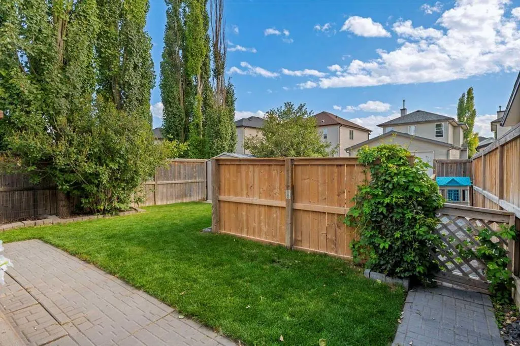 174 Evansmeade Common NW