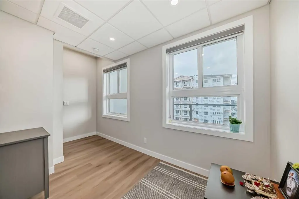 151 Skyview Bay NE, #2202