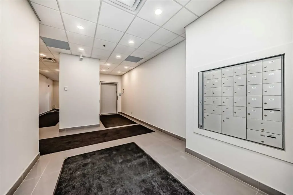 151 Skyview Bay NE, #2202
