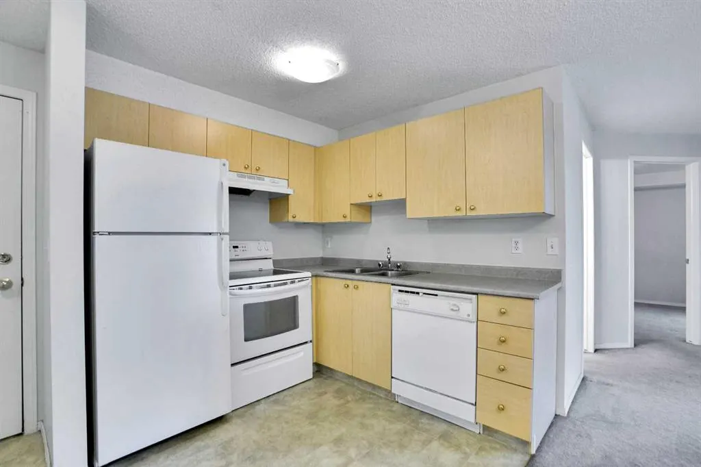 2280 68 Street NE, #2206