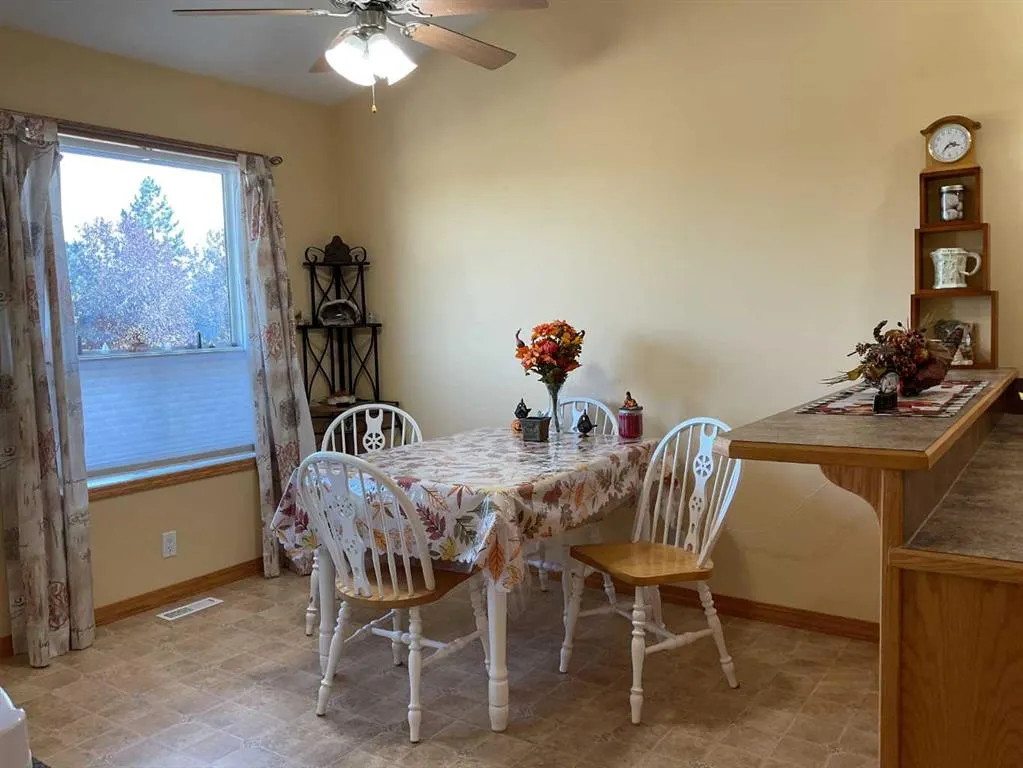 137 Jennings Crescent