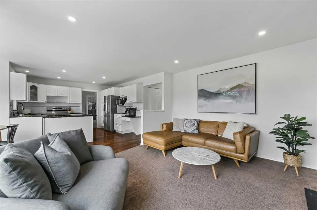 45 West Mackay Crescent