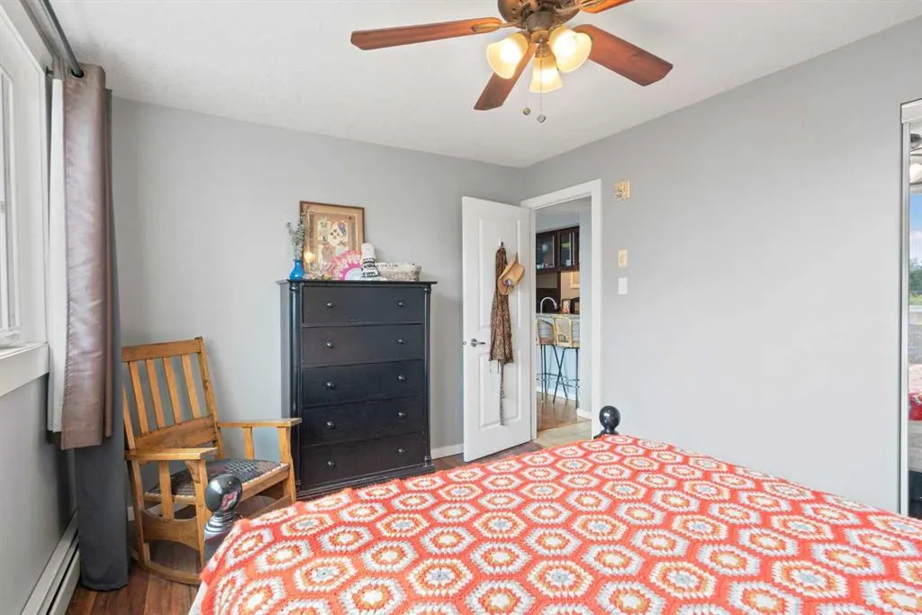 429 14 Street NW, #404