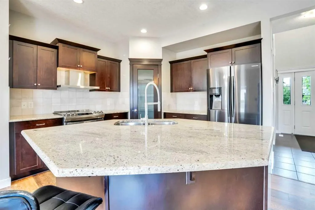 347 Evanston Drive NW