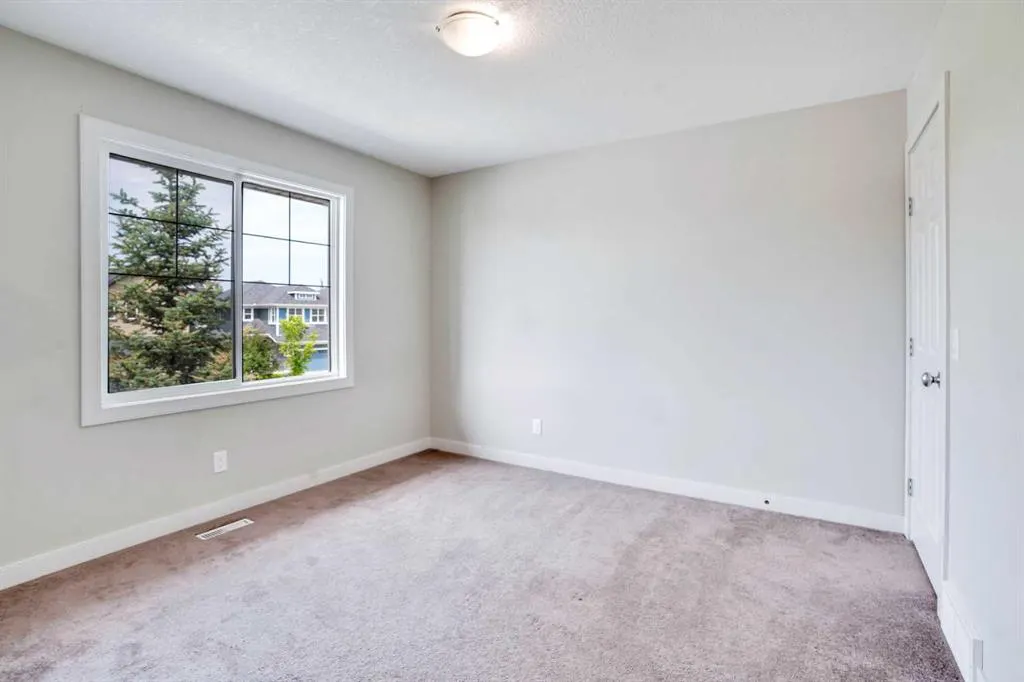347 Evanston Drive NW