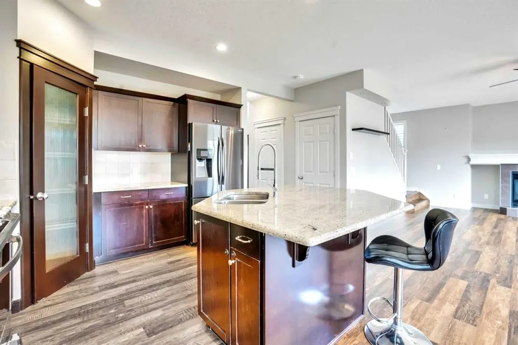 347 Evanston Drive NW