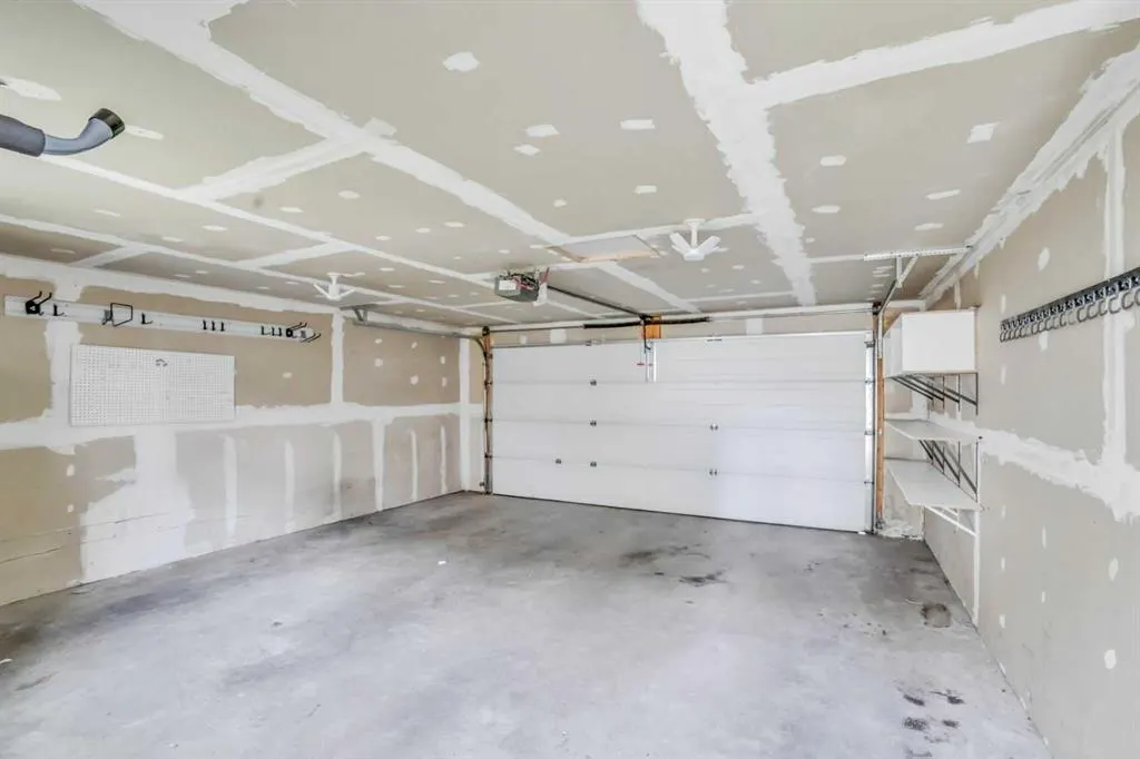 347 Evanston Drive NW