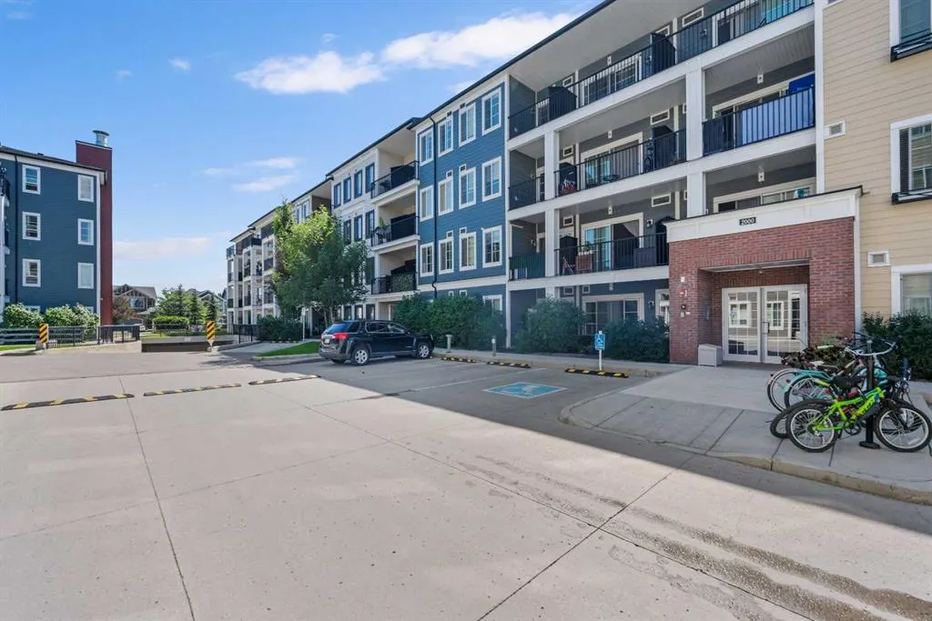 215 Legacy Boulevard SE, #2304