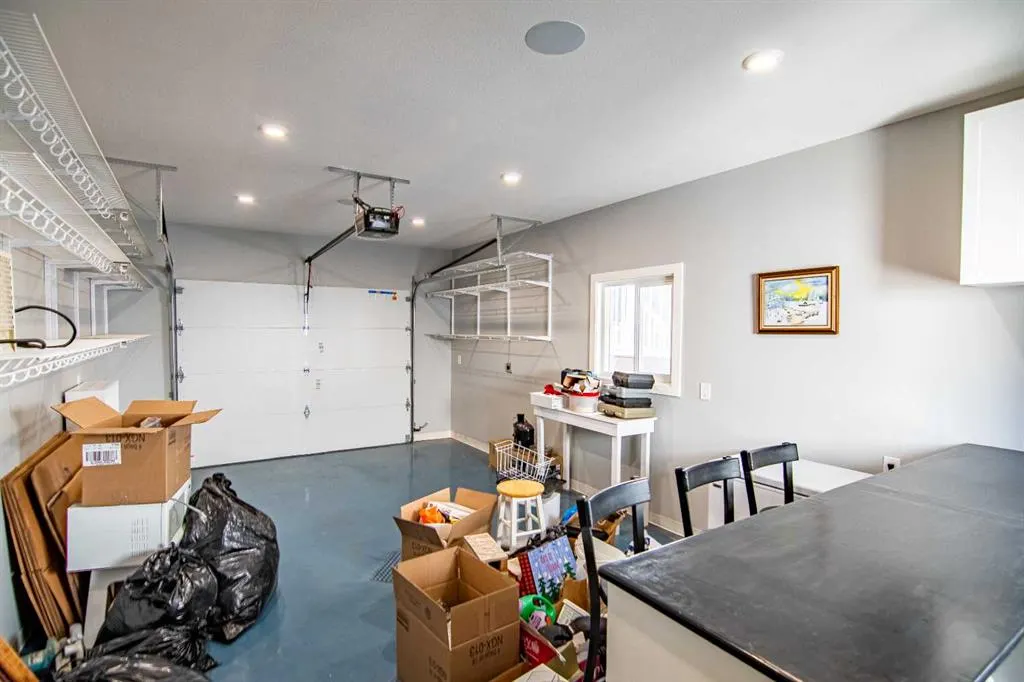 93 Ellenwood Drive
