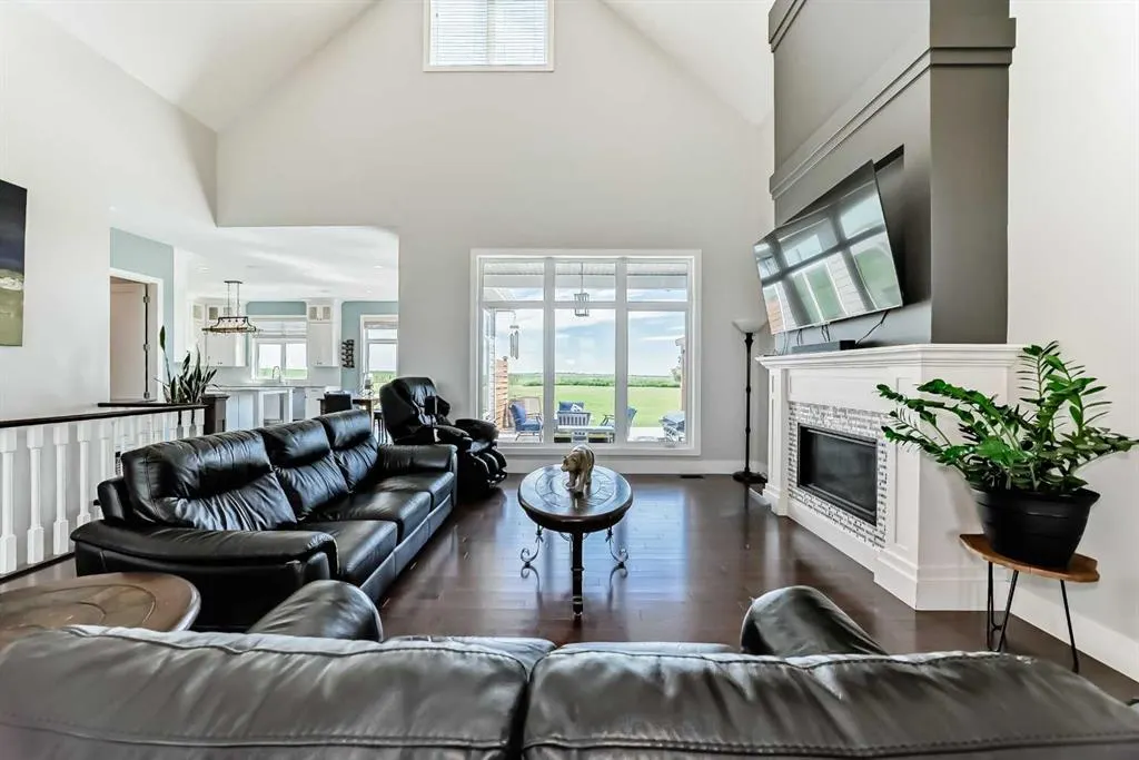 378054 Tiki Ranch Place W