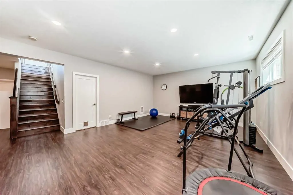 378054 Tiki Ranch Place W