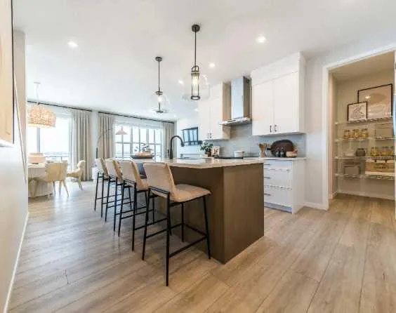 136 Lucas Gardens NW