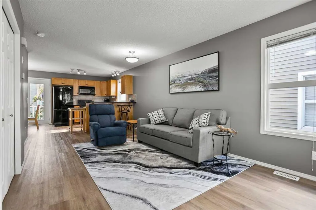 701 Prairie Sound Circle NW