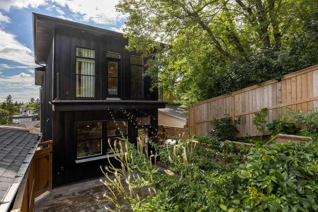 1129 Maggie Street SE
