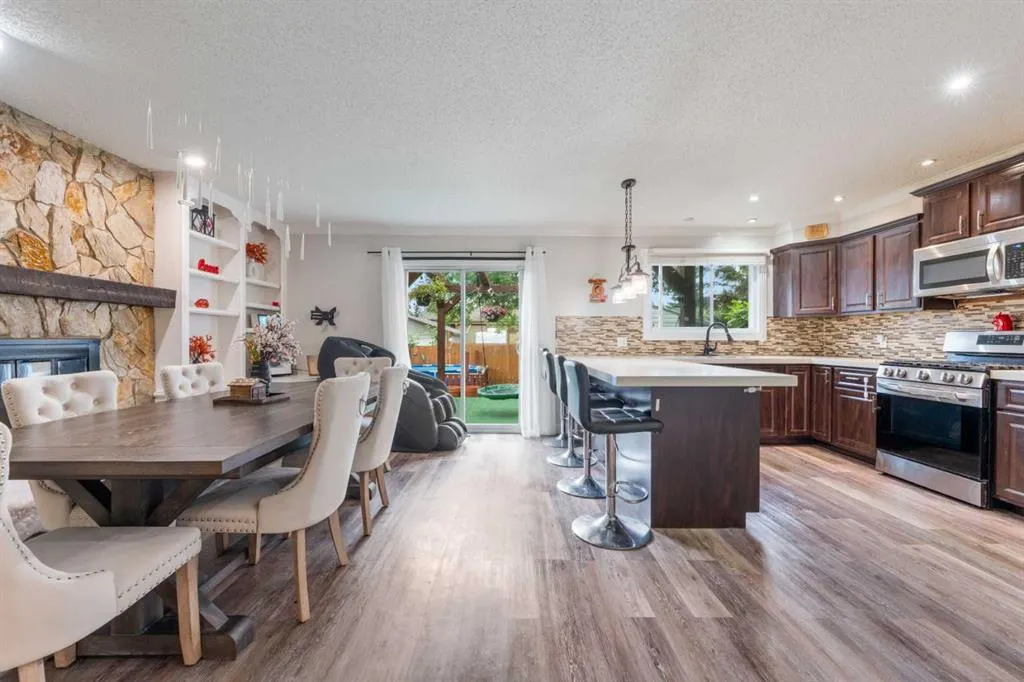 80 TAYLOR Way SE