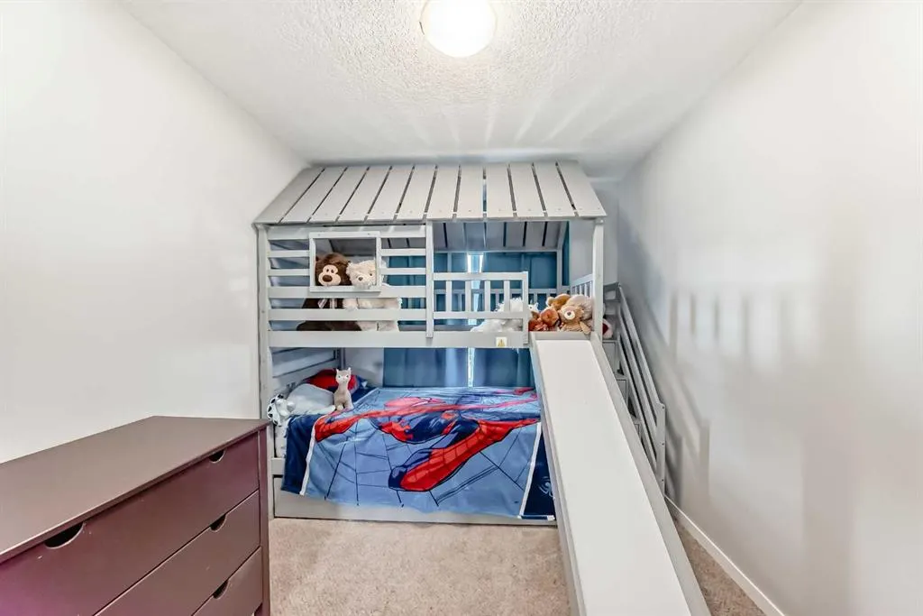 269 Ellen Way