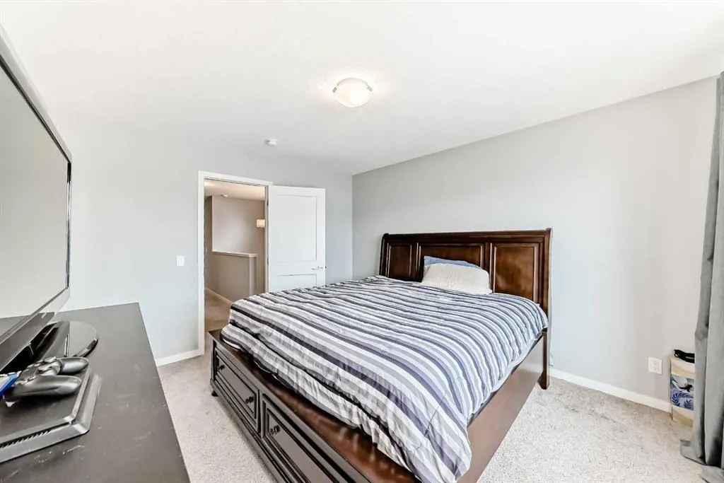 269 Ellen Way