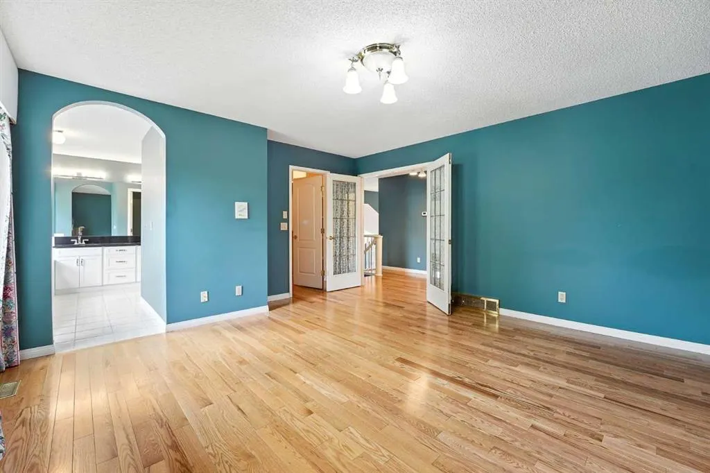 3 Varsity Ridge Terrace NW