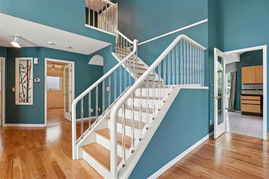 3 Varsity Ridge Terrace NW