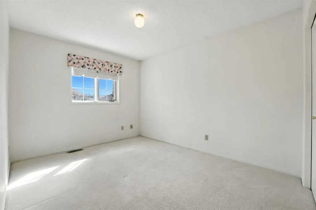 3 Varsity Ridge Terrace NW