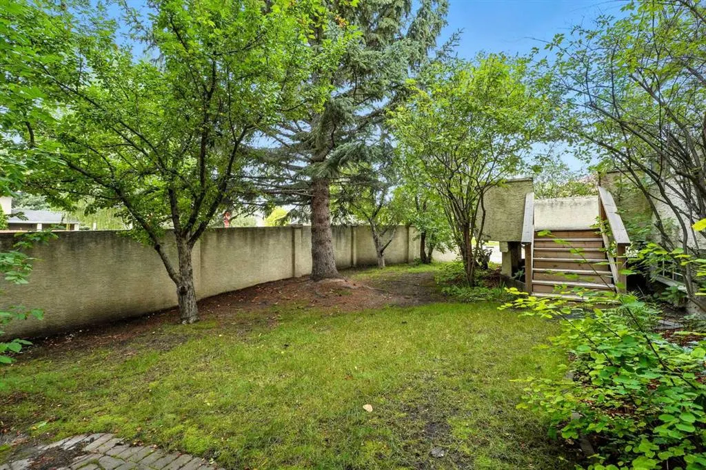 3 Varsity Ridge Terrace NW