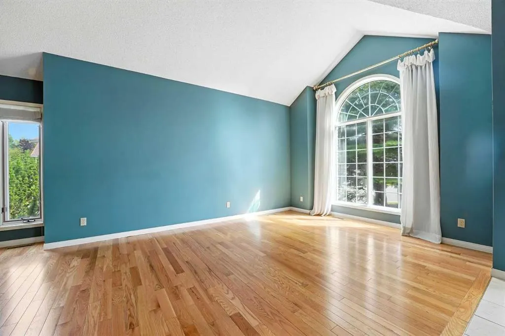 3 Varsity Ridge Terrace NW