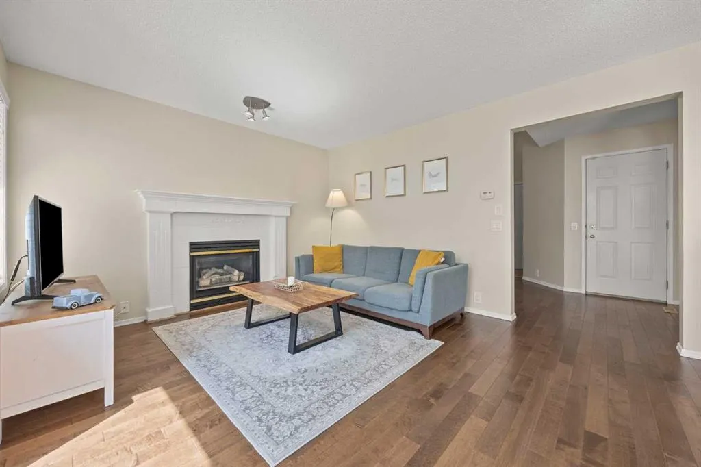 71 Somercrest Close SW