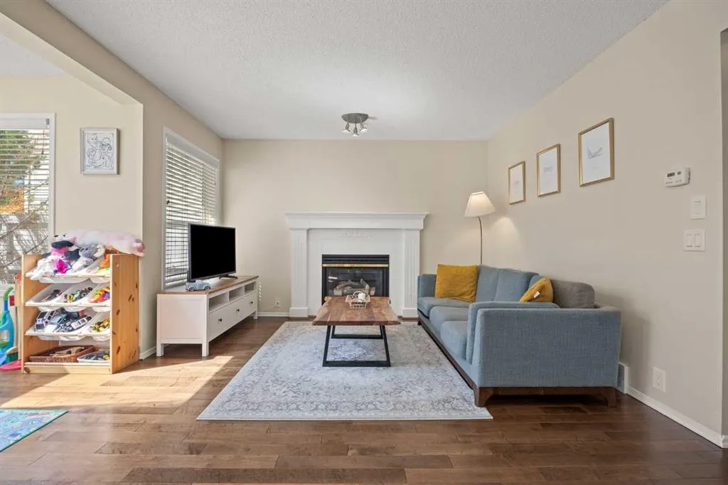 71 Somercrest Close SW