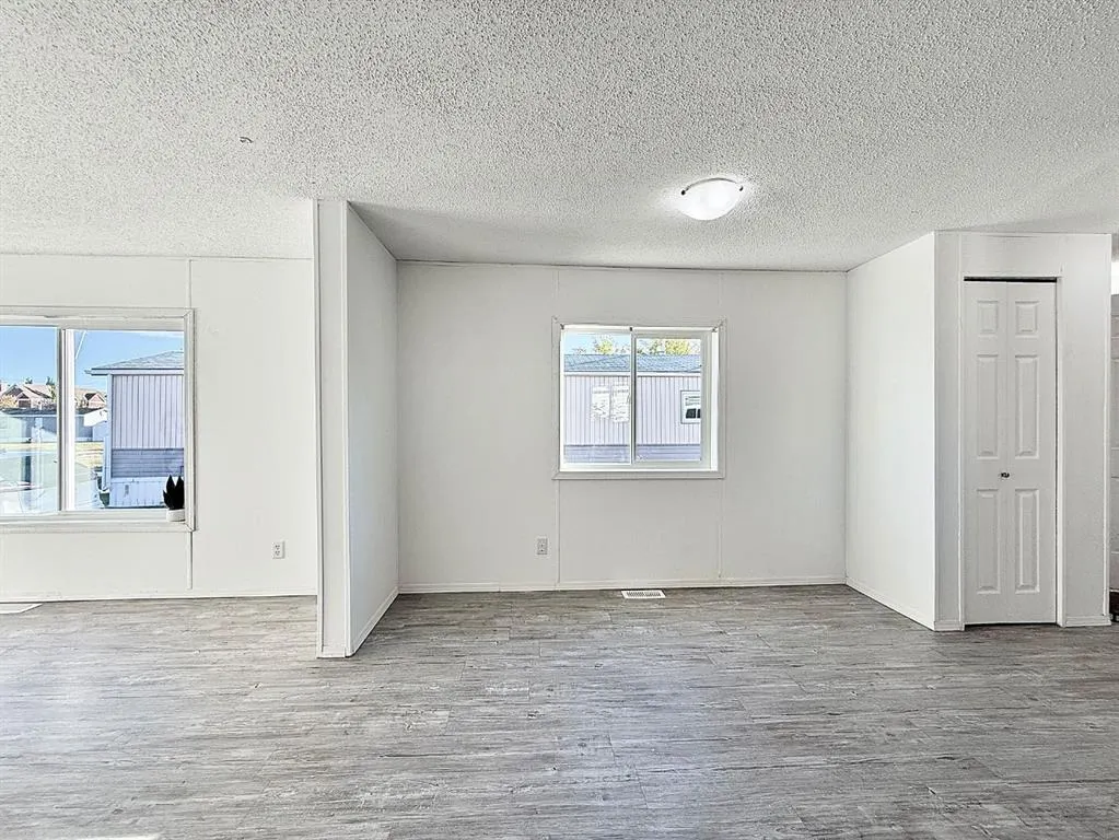 9531 98 Street, ##5