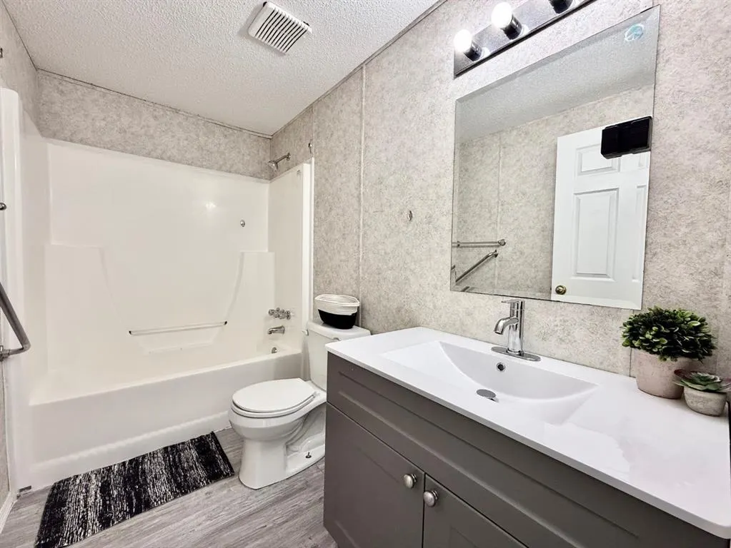 9531 98 Street, ##5