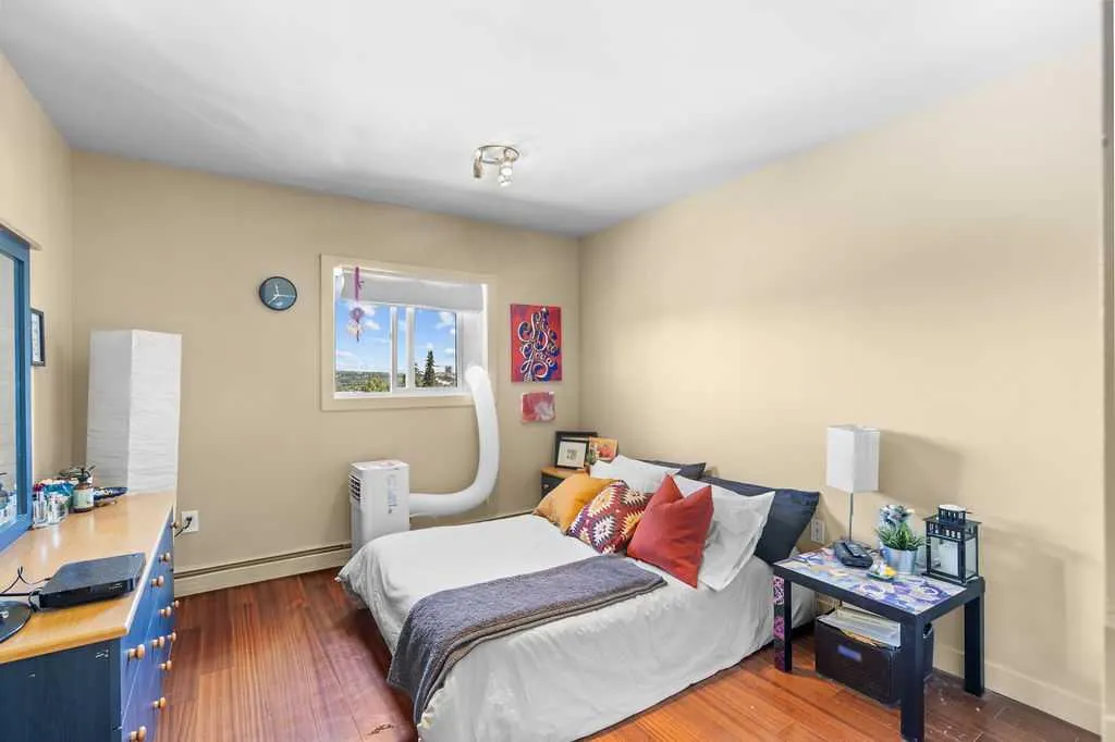 1811 18A Street SW, #404