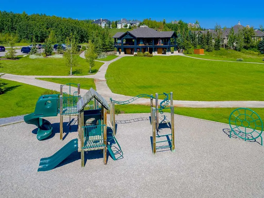 231 Aspen Green