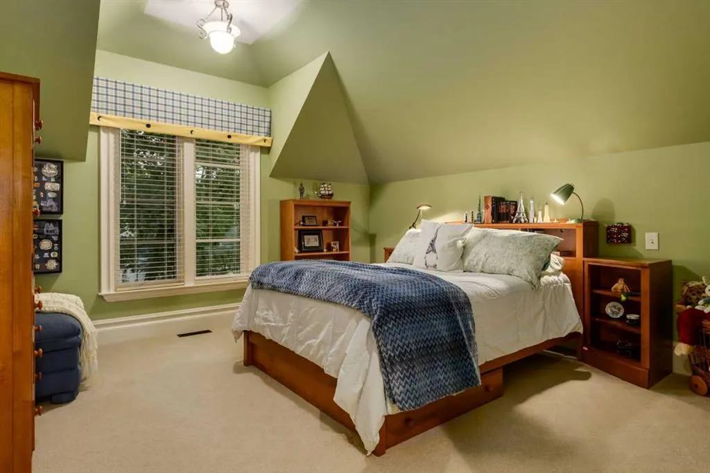 231 Aspen Green