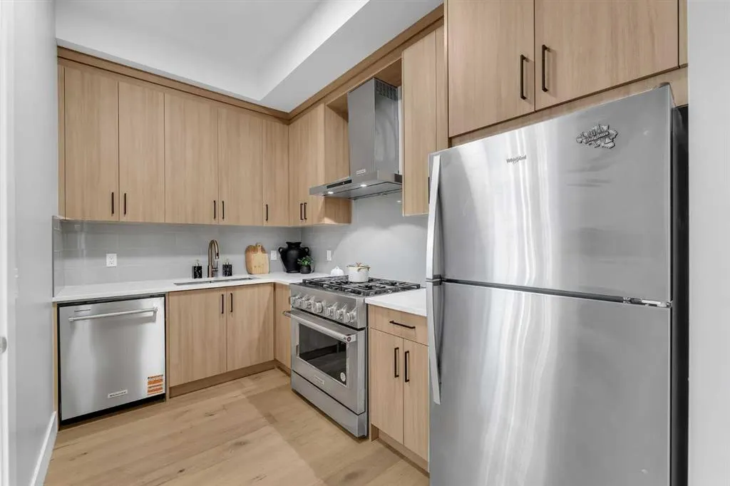 218 Waterstone Bay