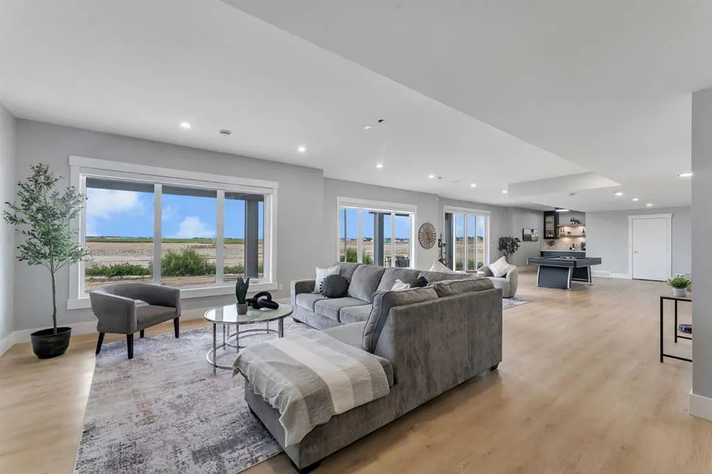 218 Waterstone Bay