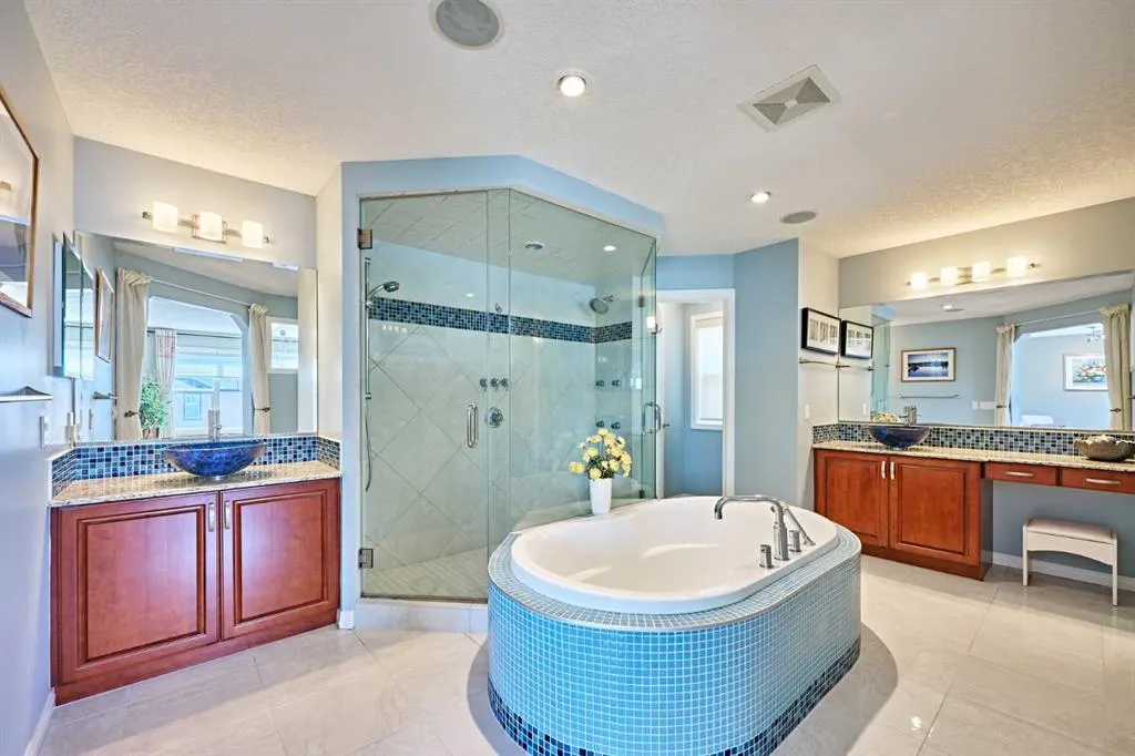 8 Aspen Stone Court SW