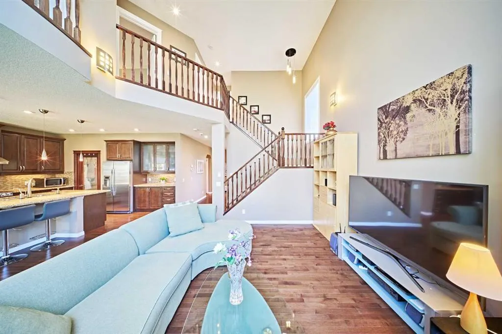 8 Aspen Stone Court SW