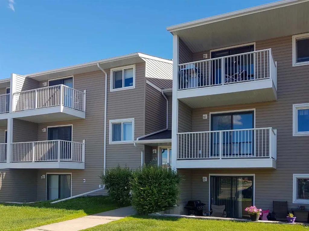 49 Bennett Street, #202