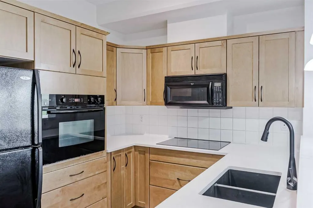 3111 34 Avenue NW, #403