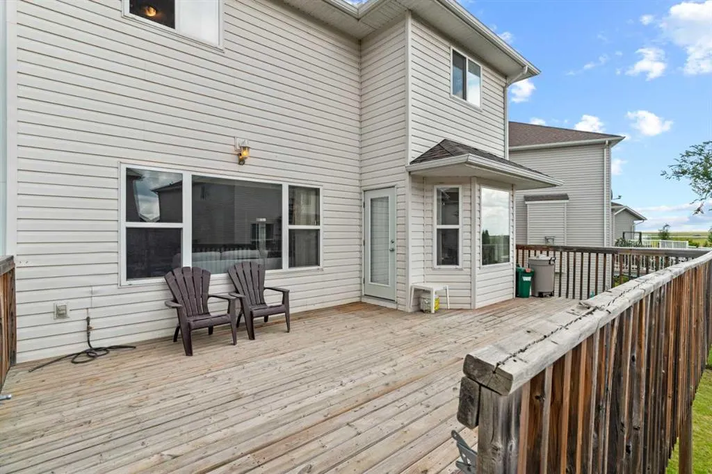 216 Coral Reef Manor NE