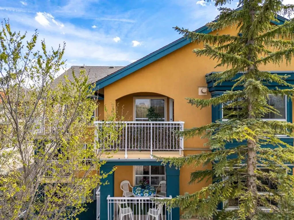 25 Richard Place SW, #306