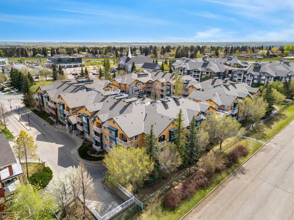 25 Richard Place SW, #306