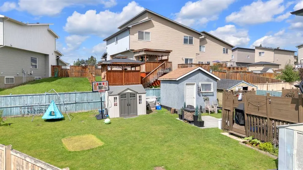 104 Good Crescent