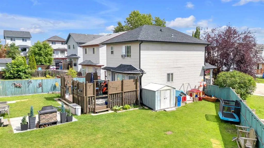 104 Good Crescent