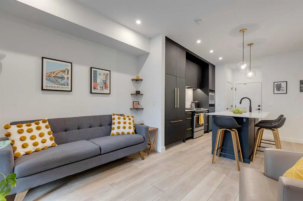 4275 Norford Avenue NW, #124