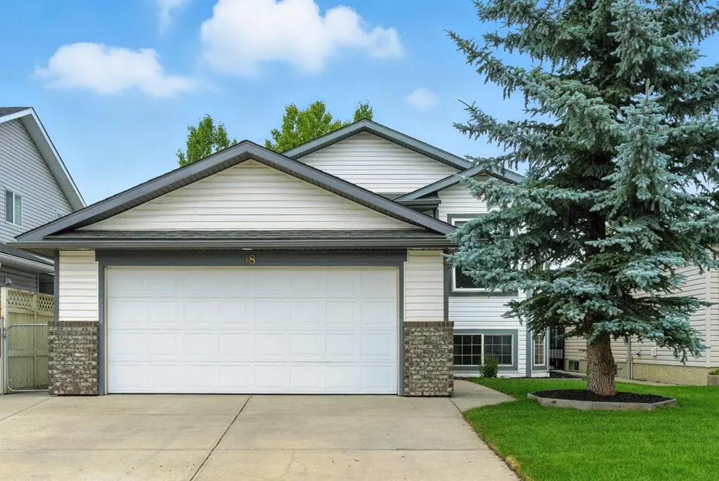 18 Springs Crescent SE