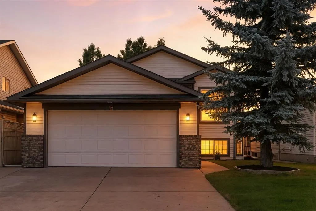 18 Springs Crescent SE