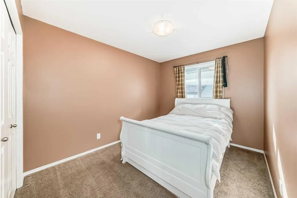 163 Vanson Close