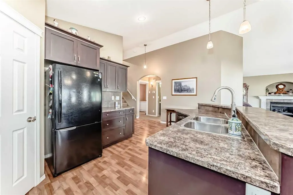 163 Vanson Close