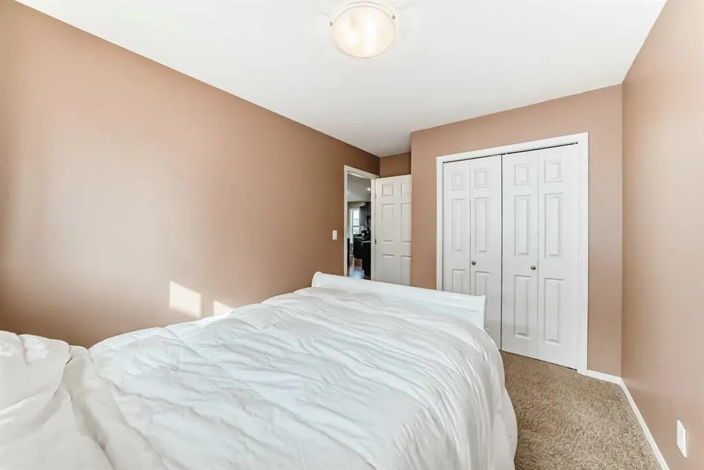 163 Vanson Close